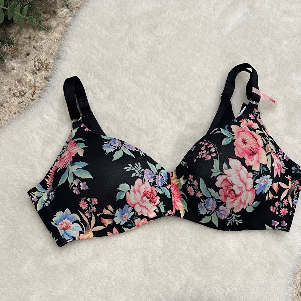 Nwt. Sleekback bra by la vie en rose
